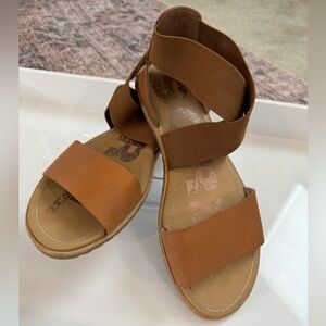 Sorel Ella Brown Leather and Elastic Straps Women Sandal